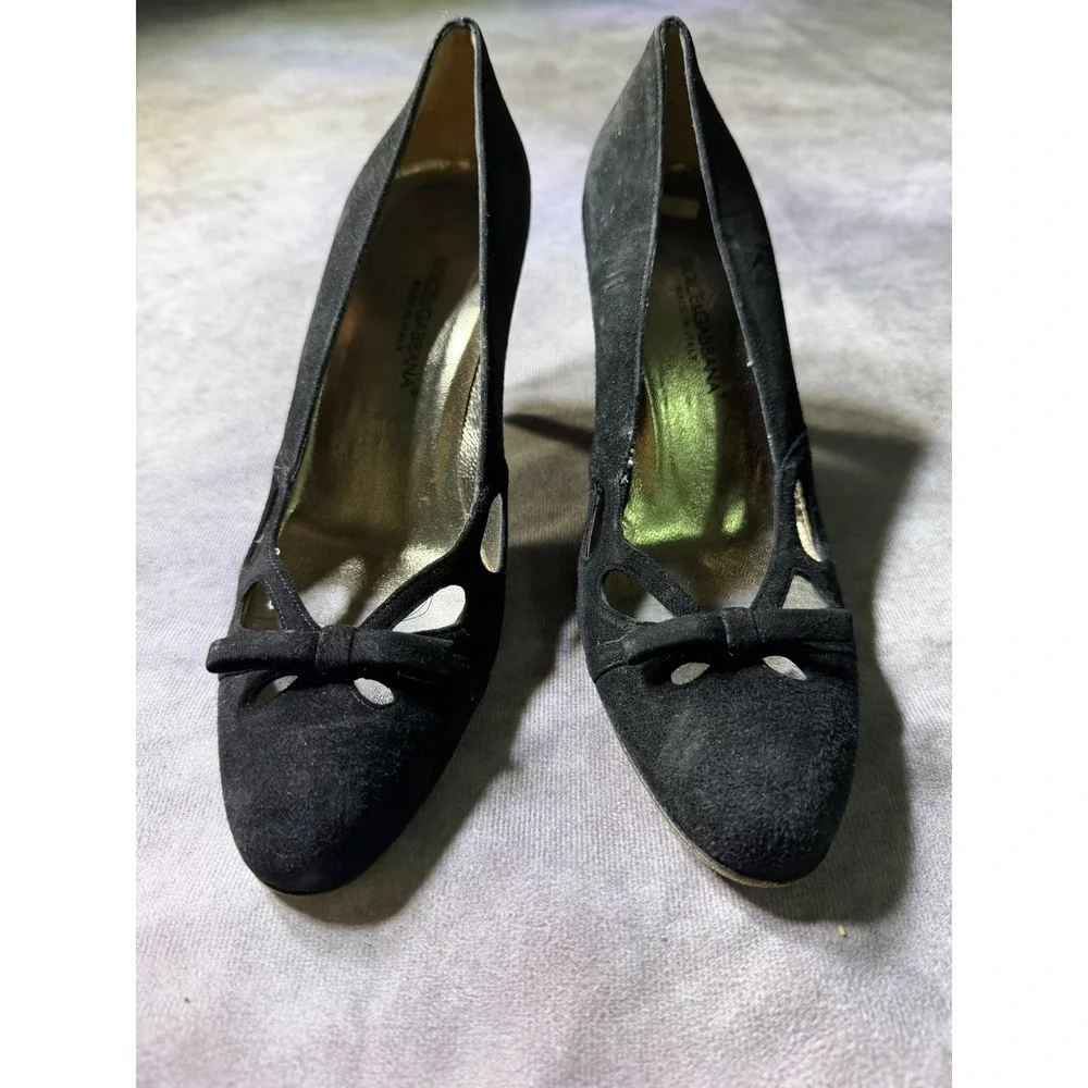 Dolce & Gabbana Black Suede Bow Cut-Out Pumps Stiletto Heels Made in Italy 38